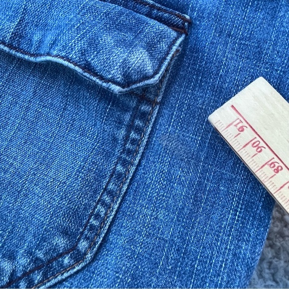 Eddie Bauer Capri Jeans Womens 14‎ Med Wash Blue Vintage 2009 Comfort plus size - Picture 16 of 16